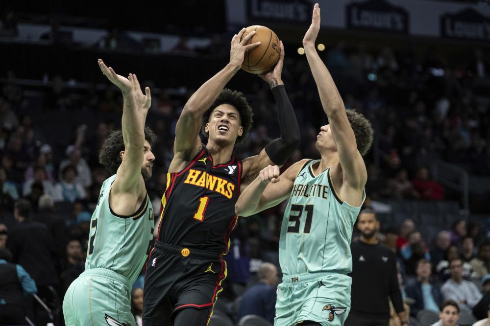 英超：利物浦3比2战胜南安普敦扩大领先优势.