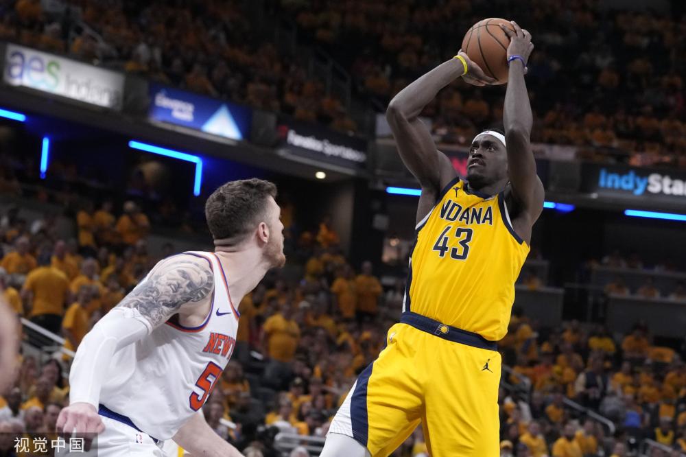 并在社交媒 并在社交媒