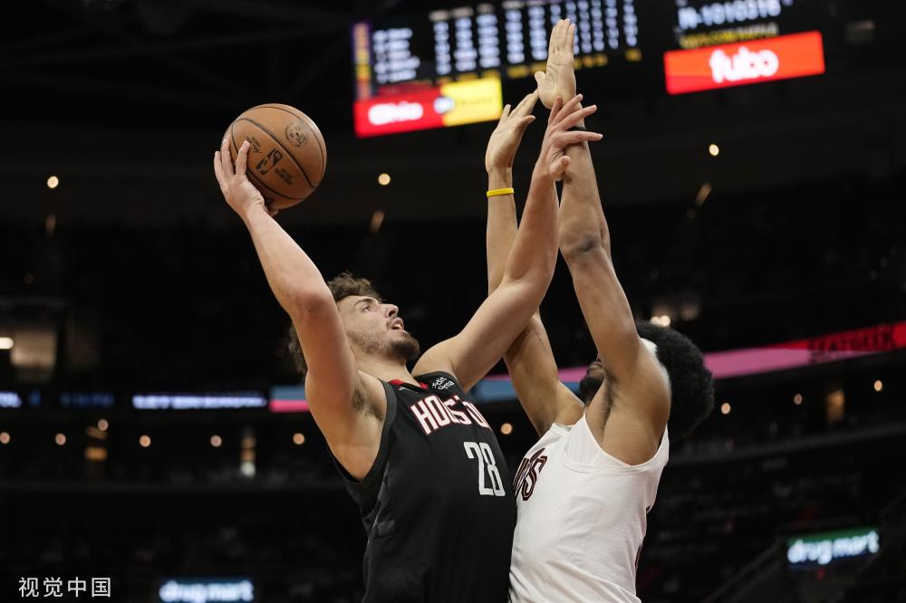 莫雷托：博尼费斯周五接受米兰体检；富勒姆仍想引进丘库埃泽