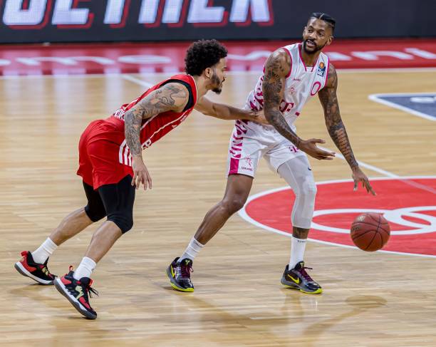 斯基拉：泰里克-乔治、斯特林、奇尔韦尔等人将在关窗前离队